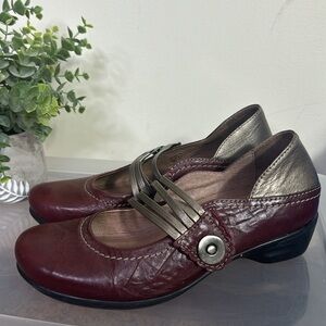 Dromedaris Women’s Leather Shoes Size‎ 8